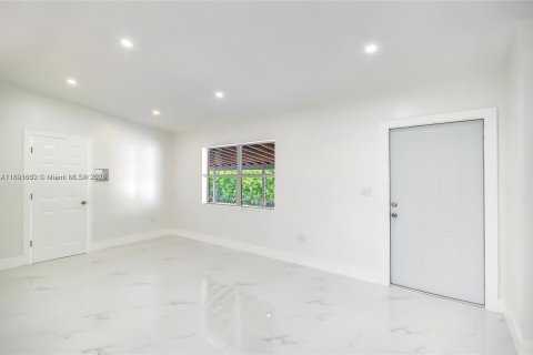 Casa en venta en Homestead, Florida, 4 dormitorios № 1946767 - foto 7