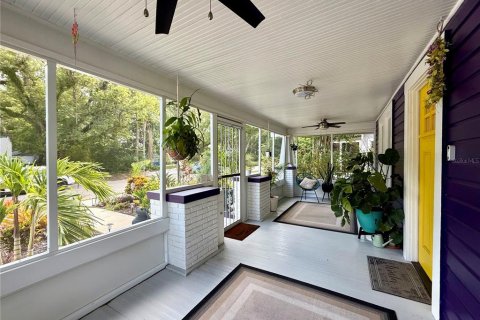 House in Tampa, Florida 2 bedrooms, 112.78 sq.m. № 1826946 - photo 6