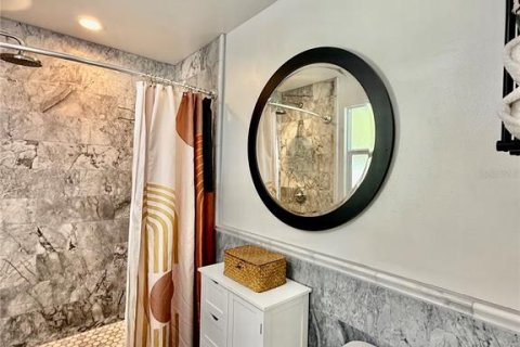 House in Tampa, Florida 2 bedrooms, 112.78 sq.m. № 1826946 - photo 30