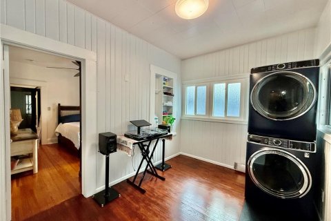 House in Tampa, Florida 2 bedrooms, 112.78 sq.m. № 1826946 - photo 27