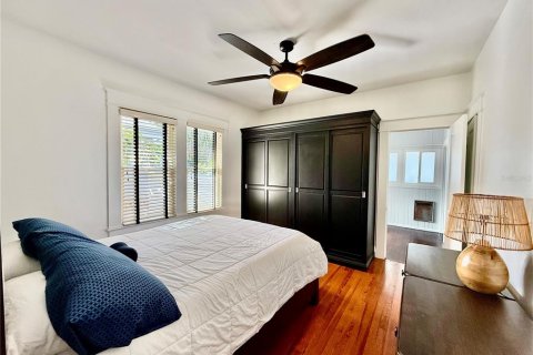 House in Tampa, Florida 2 bedrooms, 112.78 sq.m. № 1826946 - photo 24