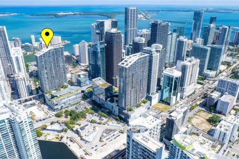Condominio en venta en Miami, Florida, 3 dormitorios, 172.43 m2 № 1745882 - foto 27