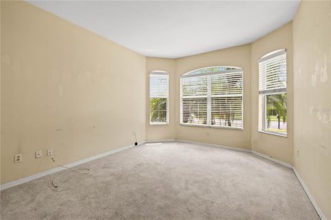 House in Wesley Chapel, Florida 3 bedrooms, 240.71 sq.m. № 1760479 - photo 11