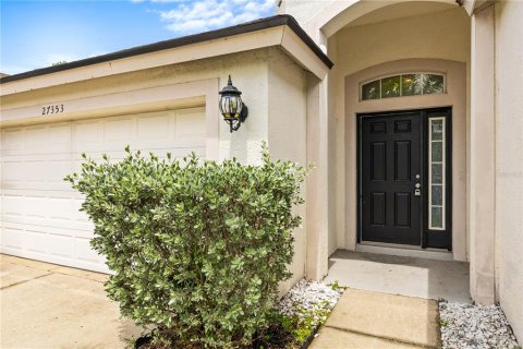 House in Wesley Chapel, Florida 3 bedrooms, 240.71 sq.m. № 1760479 - photo 2