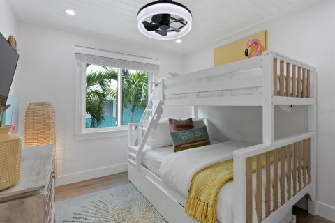 Casa en venta en Bradenton Beach, Florida, 5 dormitorios, 259.75 m2 № 1534201 - foto 18