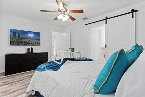 Casa en venta en Orlando, Florida, 3 dormitorios, 137.59 m2 № 1900722 - foto 12