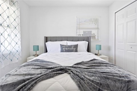 Casa en venta en Orlando, Florida, 3 dormitorios, 137.59 m2 № 1900722 - foto 16