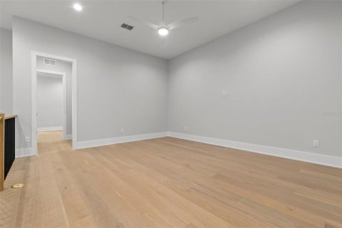 Touwnhouse à vendre à Tampa, Floride: 3 chambres, 240.8 m2 № 1902479 - photo 14