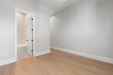 Touwnhouse à vendre à Tampa, Floride: 3 chambres, 240.8 m2 № 1902479 - photo 25