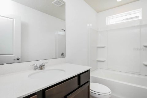 Casa en alquiler en Kissimmee, Florida, 3 dormitorios, 171.68 m2 № 1904195 - foto 11