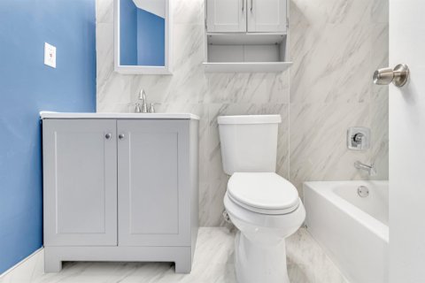 Купить кондоминиум в Маргит, Флорида 3 комнаты, 75.72м2, № 2082919 - фото 12