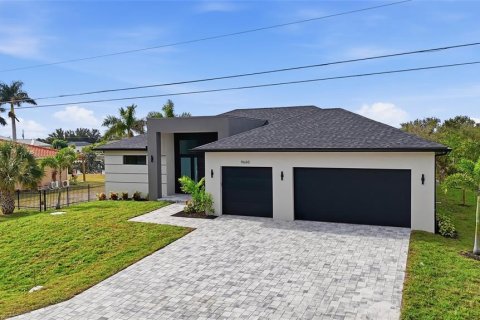 Villa ou maison à vendre à Port Charlotte, Floride: 3 chambres, 187.11 m2 № 2097446 - photo 3