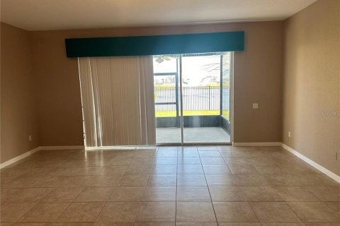 Townhouse in Orlando, Florida 3 bedrooms, 149.39 sq.m. № 1901366 - photo 5
