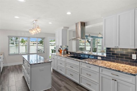 Villa ou maison à vendre à Saint Petersburg, Floride: 3 chambres, 213.49 m2 № 2348200 - photo 17
