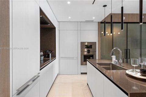 Купить кондоминиум в Майами, Флорида 2 спальни, 157.84м2, № 2090092 - фото 8