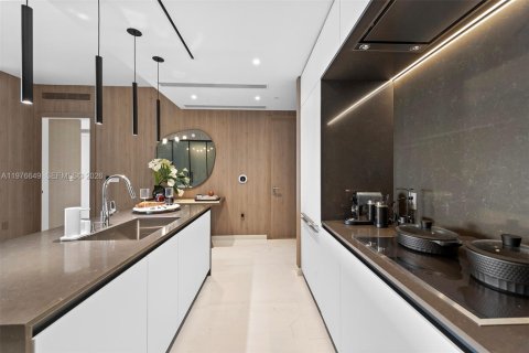 Купить кондоминиум в Майами, Флорида 2 спальни, 157.84м2, № 2090092 - фото 9