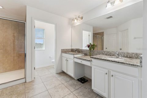 Villa ou maison à vendre à Spring Hill, Floride: 5 chambres, 305.83 m2 № 2237243 - photo 18