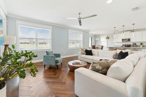 Villa ou maison à vendre à Spring Hill, Floride: 5 chambres, 305.83 m2 № 2237243 - photo 11