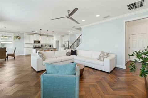 Villa ou maison à vendre à Spring Hill, Floride: 5 chambres, 305.83 m2 № 2237243 - photo 2