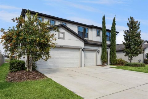 House in Spring Hill, Florida 5 bedrooms, 305.83 sq.m. № 2237243