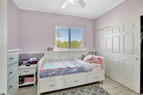Villa ou maison à vendre à Pembroke Pines, Floride: 4 chambres, 194.35 m2 № 1746050 - photo 20