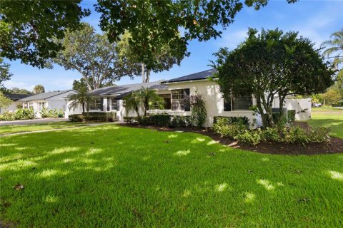 House in Orlando, Florida 3 bedrooms, 187.01 sq.m. № 2259461 - photo 3