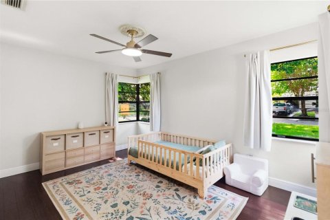 House in Orlando, Florida 3 bedrooms, 187.01 sq.m. № 2259461 - photo 20