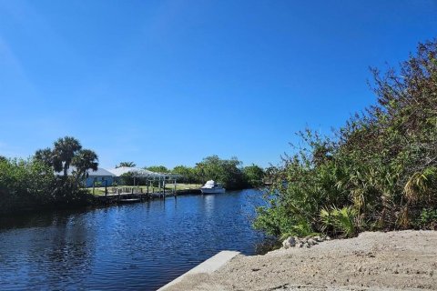 Terreno en venta en Port Charlotte, Florida № 1564515 - foto 2
