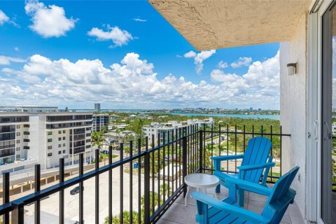Condo in Sarasota, Florida, 2 bedrooms  № 1691063 - photo 24