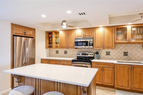 Condo in Sarasota, Florida, 2 bedrooms  № 1691063 - photo 14
