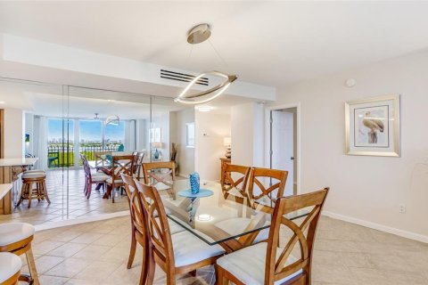 Condo in Sarasota, Florida, 2 bedrooms  № 1691063 - photo 15