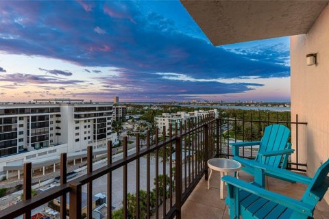 Condo in Sarasota, Florida, 2 bedrooms  № 1691063 - photo 25