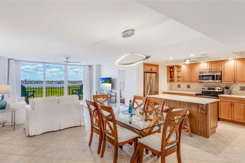 Condo in Sarasota, Florida, 2 bedrooms  № 1691063 - photo 5