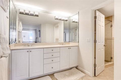 Condo in Sarasota, Florida, 2 bedrooms  № 1691063 - photo 26