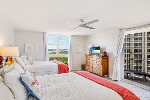 Condo in Sarasota, Florida, 2 bedrooms  № 1691063 - photo 28