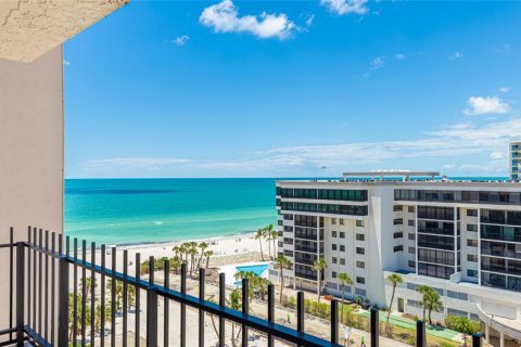 Condo in Sarasota, Florida, 2 bedrooms  № 1691063 - photo 22