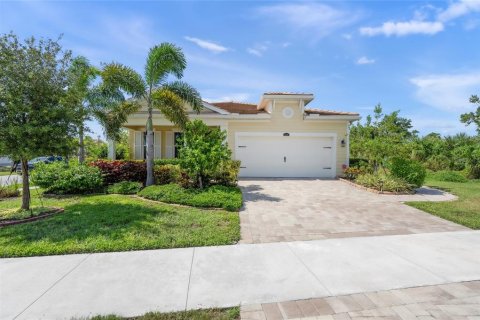 Villa ou maison à louer à Sarasota, Floride: 3 chambres, 180.6 m2 № 2167500 - photo 2