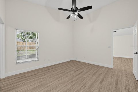 Villa ou maison à vendre à Oviedo, Floride: 3 chambres, 145.21 m2 № 2356589 - photo 17