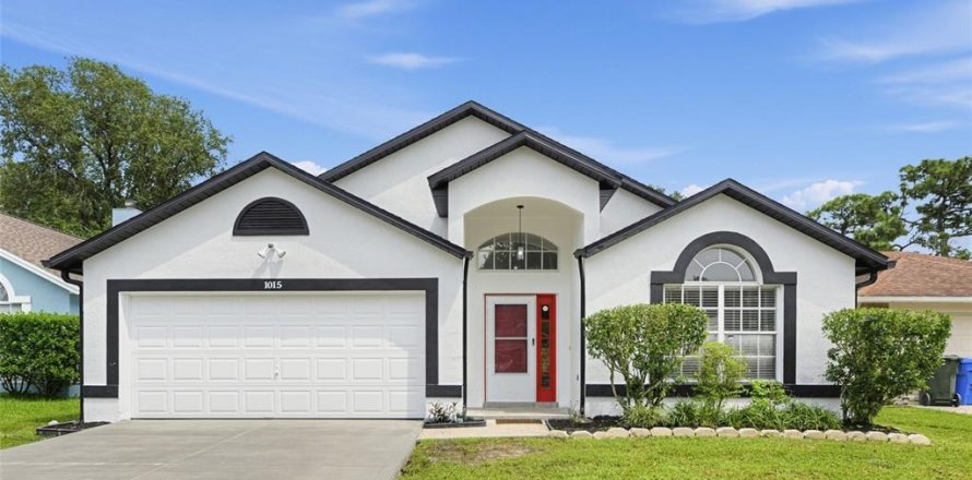 Villa ou maison à Oviedo, Floride 3 chambres, 145.21 m2 № 2356589