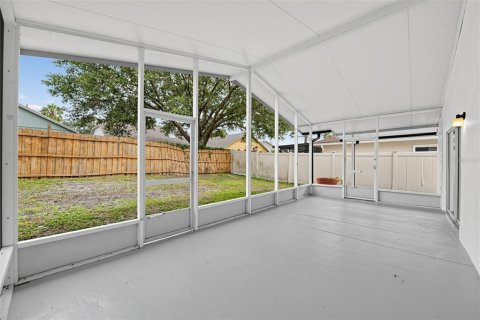 Villa ou maison à vendre à Oviedo, Floride: 3 chambres, 145.21 m2 № 2356589 - photo 25