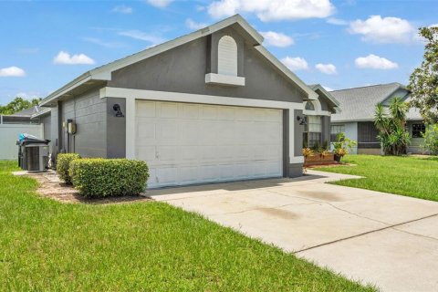 House in Lakeland, Florida 3 bedrooms, 116.31 sq.m. № 1828106 - photo 3