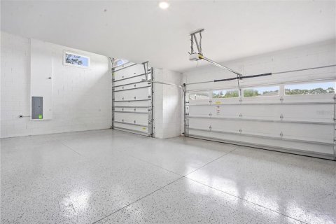 Casa en venta en Weeki Wachee, Florida, 3 dormitorios, 160.72 m2 № 2430436 - foto 29
