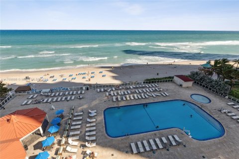Copropriété à vendre à Sunny Isles Beach, Floride: 33.44 m2 № 1937488 - photo 3