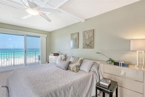Copropriété à vendre à Longboat Key, Floride: 2 chambres, 114.73 m2 № 1517933 - photo 14