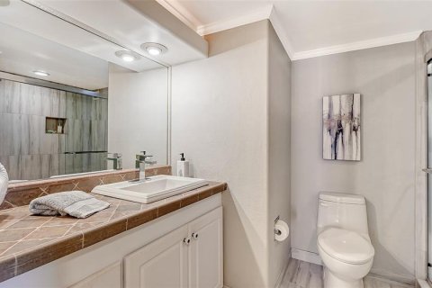 Copropriété à vendre à Longboat Key, Floride: 2 chambres, 114.73 m2 № 1517933 - photo 13