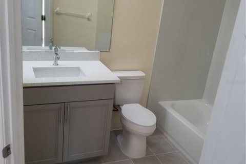 Купить кондоминиум в Ривервью, Флорида 6 комнат, 106.93м2, № 2099505 - фото 13