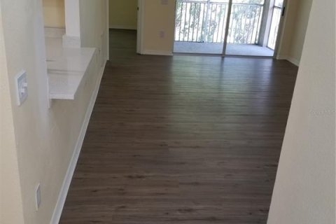 Купить кондоминиум в Ривервью, Флорида 6 комнат, 106.93м2, № 2099505 - фото 7