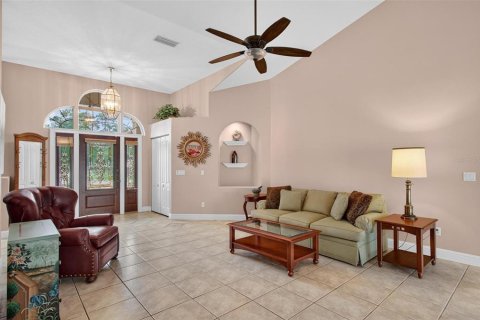 Casa en venta en Palm Coast, Florida, 3 dormitorios, 179.67 m2 № 1900371 - foto 7
