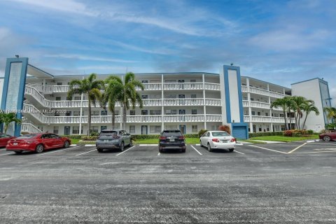 Condominio en Boca Raton, Florida, 2 dormitorios  № 2035327
