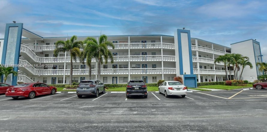 Condominio en Boca Raton, Florida, 2 dormitorios  № 2035327